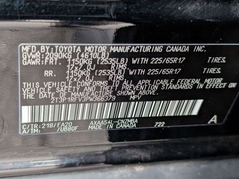 Used 2023 Toyota RAV4 XLE image 23