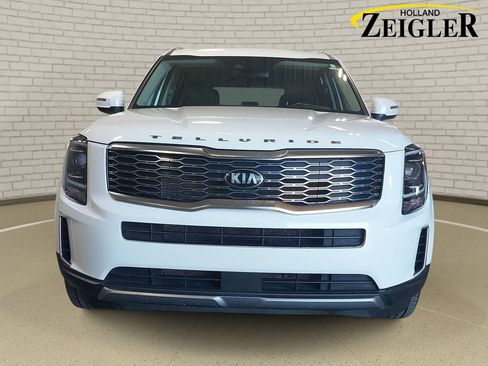 Used 2020 Kia Telluride EX w/ Towing Package AWD/4WD image 2