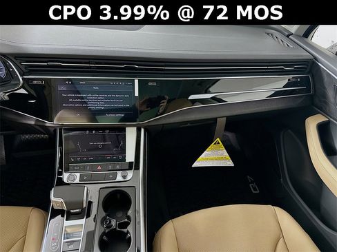 Used 2025 Audi Q7 3.0T Premium Plus image 21