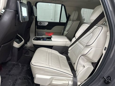 Used 2023 Lincoln Navigator Black Label image 46