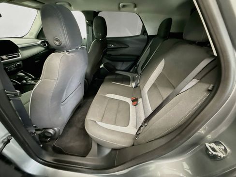 Used 2026 Chevrolet TrailBlazer LS w/ LS Convenience Package FWD image 25