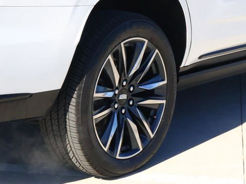 Used 2021 Cadillac Escalade Sport w/ Driver Assist Tech Package image 12