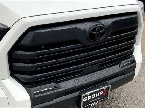 Used 2025 Toyota Tundra SR5 image 29