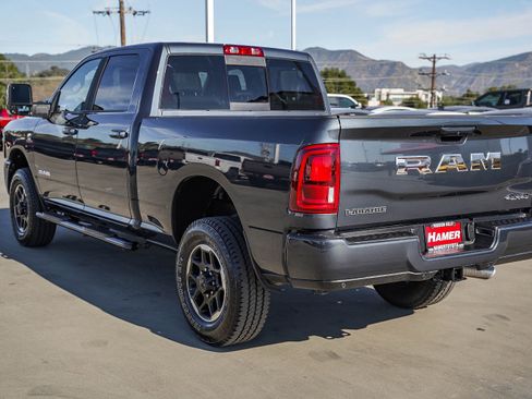 Used 2025 RAM 2500 Laramie image 11