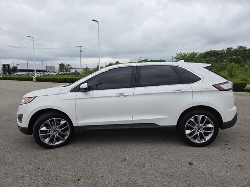 Used 2015 Ford Edge Titanium w/ Equipment Group 301A AWD/4WD image 15