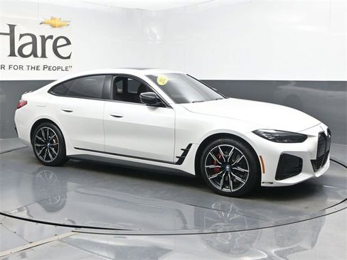 Used 2023 BMW i4 eDrive40 w/ M Sport Package image 6