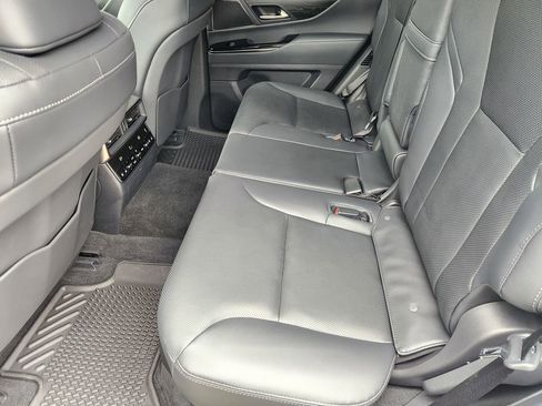 Used 2026 Lexus LX 700h Luxury w/ Appearance Package AWD/4WD image 31