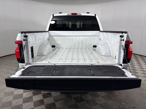 Certified 2023 Ford F150 Lightning Platinum image 29