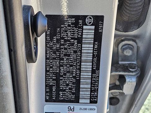 Used 2014 Toyota Camry LE image 22