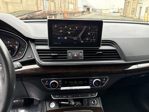 Used 2019 Audi Q5 2.0T Premium Plus w/ Premium Plus Package image 40