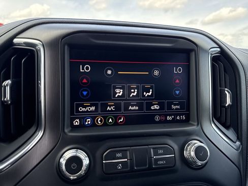 Used 2022 GMC Sierra 1500 AT4 w/ AT4 Premium Package AWD/4WD image 19