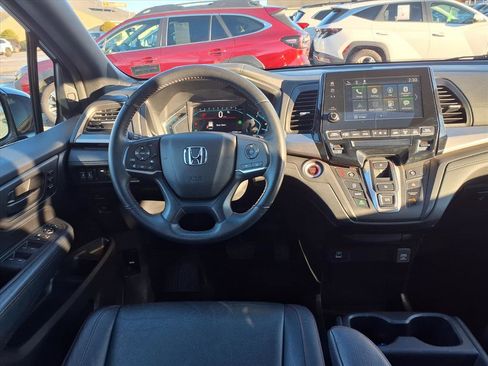 Used 2023 Honda Odyssey Sport image 10