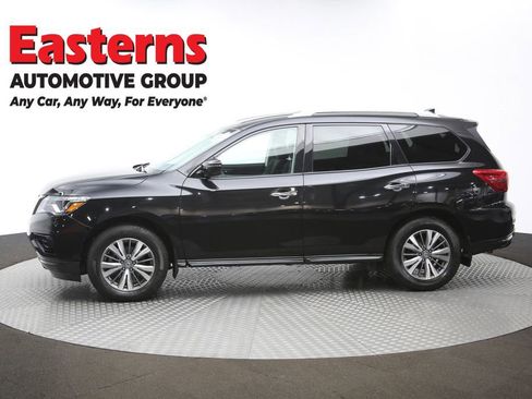 Used 2020 Nissan Pathfinder S FWD image 60