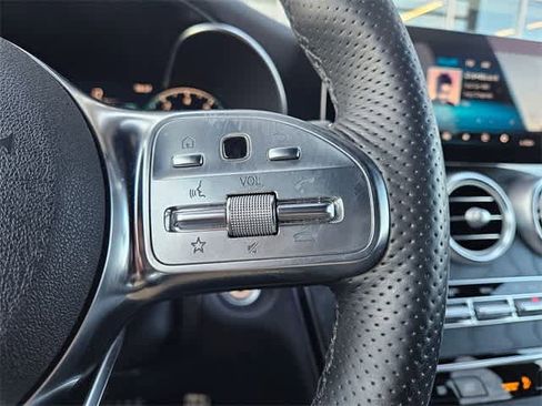 Used 2022 Mercedes-Benz GLC 300 image 22