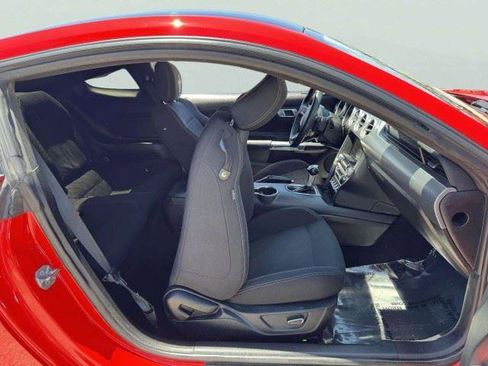 Used 2019 Ford Mustang Coupe w/ Equipment Group 101A RWD image 46