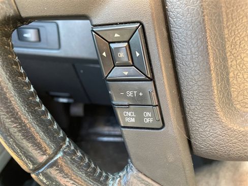 Used 2014 Ford F150 XLT w/ Equipment Group 302A Luxury image 58