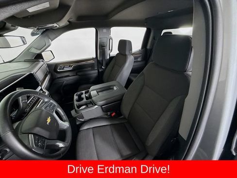 Used 2026 Chevrolet Silverado 1500 LT AWD/4WD image 5