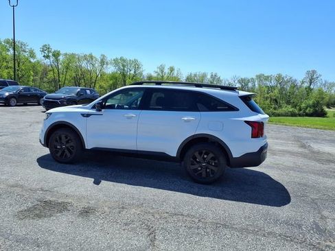 Used 2023 Kia Sorento S w/ Panoramic Sunroof Package AWD/4WD image 36