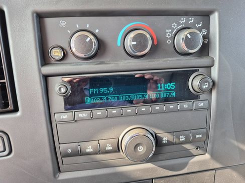 New 2025 Chevrolet Express 3500 w/ Power Convenience Package image 19