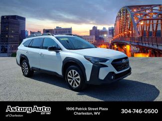 Used 2024 Subaru Outback Premium AWD/4WD video 1