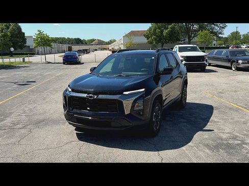 Used 2025 Chevrolet Equinox ACTIV w/ Safety and Technology Package AWD/4WD image 31