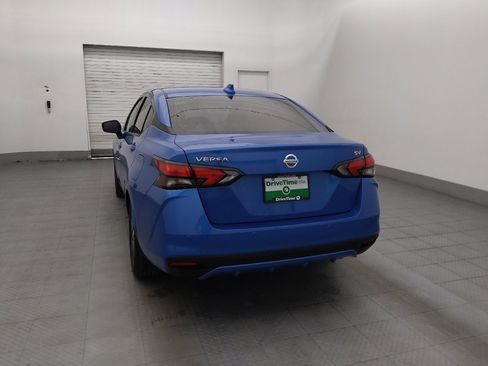 Used 2020 Nissan Versa SV image 6