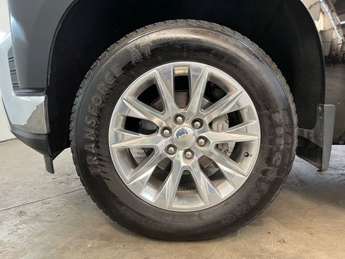 Used 2022 Chevrolet Silverado 1500 LTZ w/ LTZ Premium Package image 16