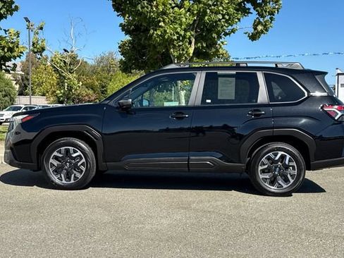 Certified 2025 Subaru Forester Premium w/ Convenience Package #1 AWD/4WD image 7