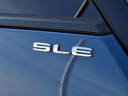 Certified 2024 GMC Terrain SLE image 31