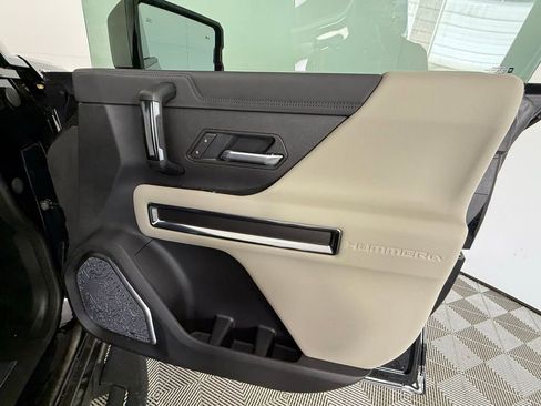 New 2026 GMC Hummer EV SUV image 28