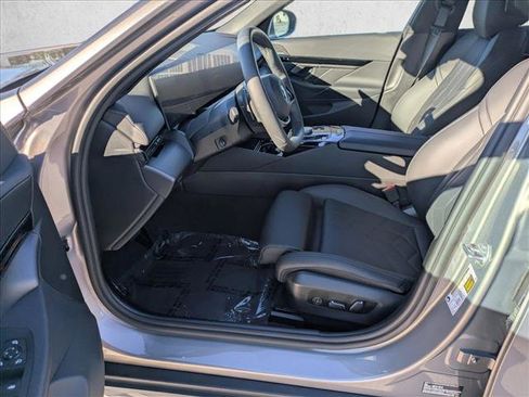 Certified 2024 BMW 530i w/ M Sport Package image 17