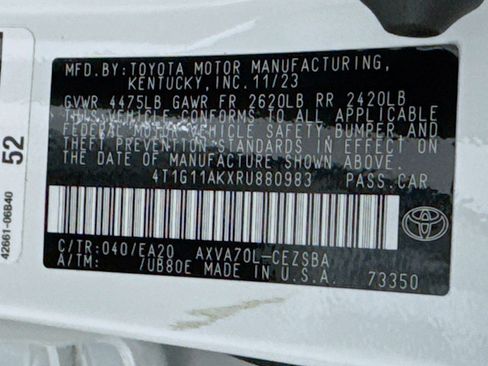 Used 2024 Toyota Camry SE FWD image 24