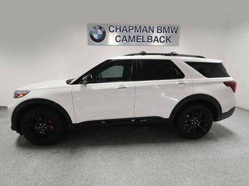 Used 2024 Ford Explorer ST w/ Equipment Group 401A AWD/4WD image 3