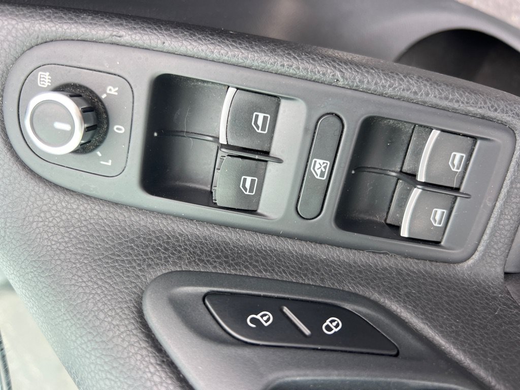 Used 2014 Volkswagen GTI Driver's Edition FWD image 25