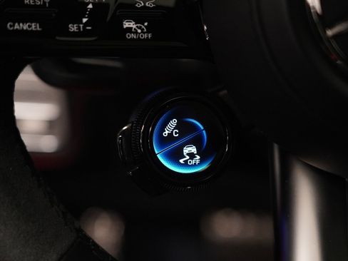 Used 2024 Mercedes-Benz GLE 63 AMG S image 19