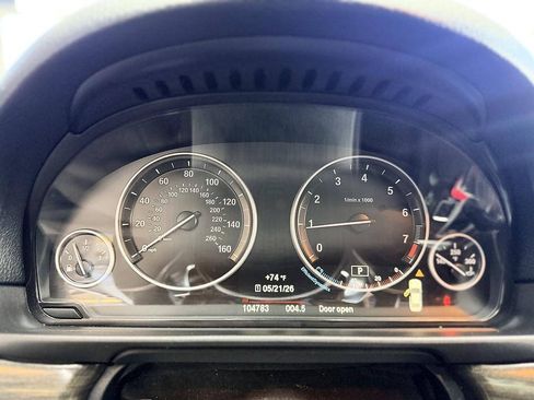 Used 2016 BMW 528i Sedan RWD image 9
