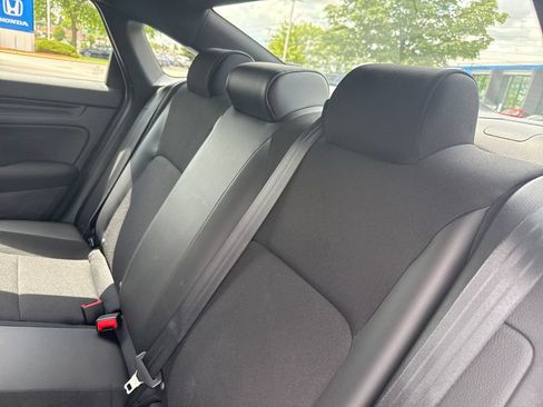 Certified 2024 Honda Civic Sport image 18