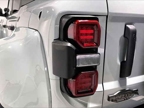 Used 2024 Ford Bronco Raptor w/ Interior Carbon Fiber Pack 6 image 40