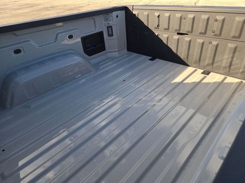 New 2026 GMC Sierra EV Elevation image 17