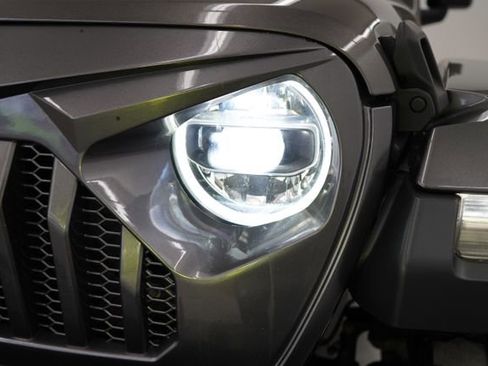 Used 2018 Jeep Wrangler Unlimited Rubicon w/ Dual Top Group image 77