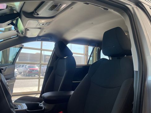 Certified 2025 Toyota RAV4 LE image 33