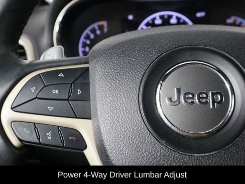 Used 2017 Jeep Grand Cherokee Laredo w/ Quick Order Package 23E image 8