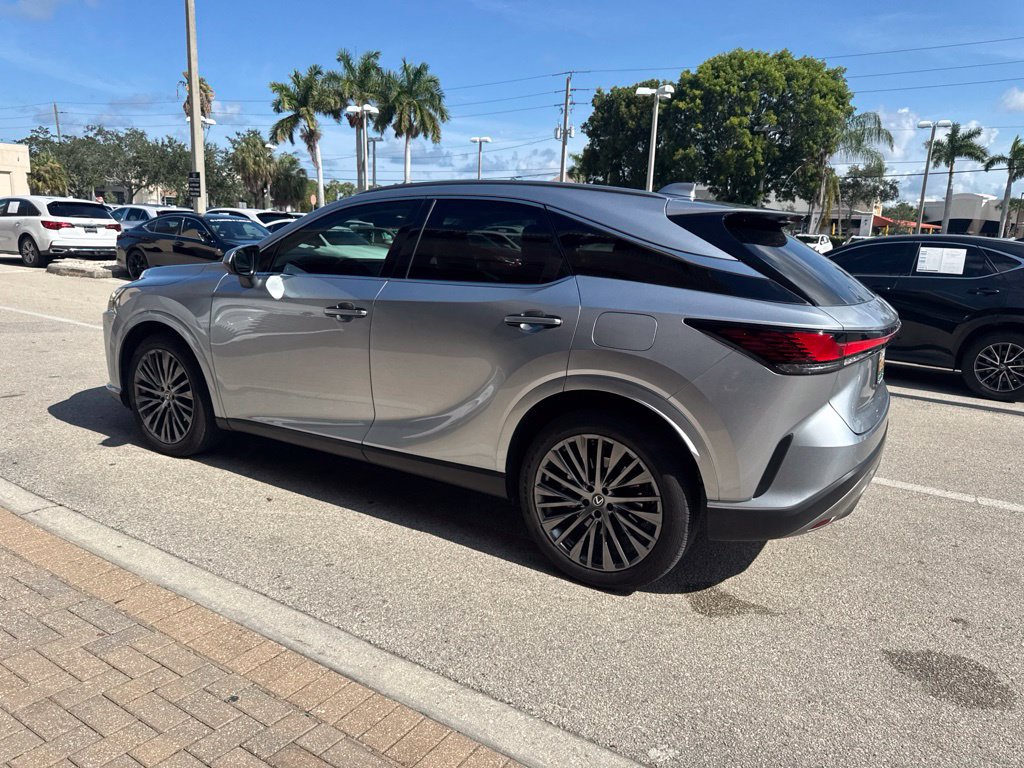 Used 2024 Lexus RX 350 w/ Convenience Package AWD/4WD image 11