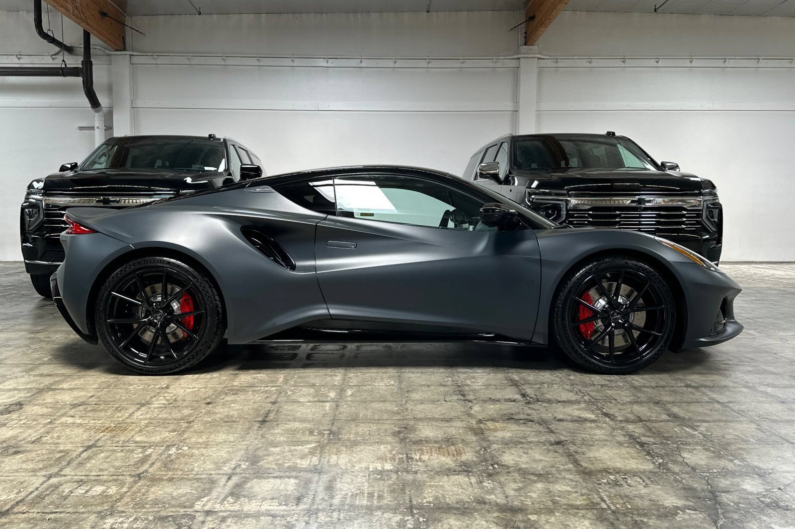 New 2026 Lotus Emira RWD image 3