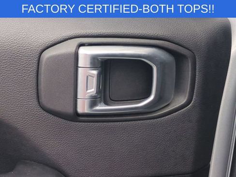 Certified 2024 Jeep Wrangler Unlimited Sahara w/ Dual Top Group AWD/4WD image 27
