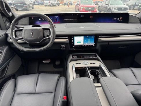 New 2025 Lincoln Navigator L Reserve w/ Jet Appearance Package image 14