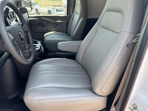 New 2025 Chevrolet Express 2500 w/ Driver Convenience Package image 24