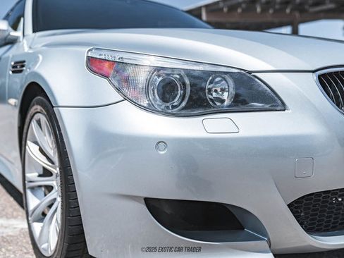 Used 2006 BMW M5 image 60