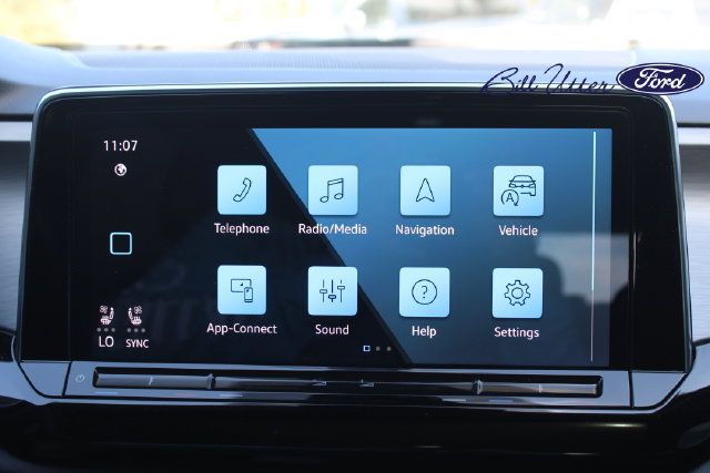 Used 2024 Volkswagen Atlas Cross Sport SE AWD/4WD image 19