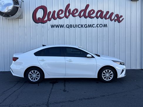 Used 2024 Kia Forte LX image 33